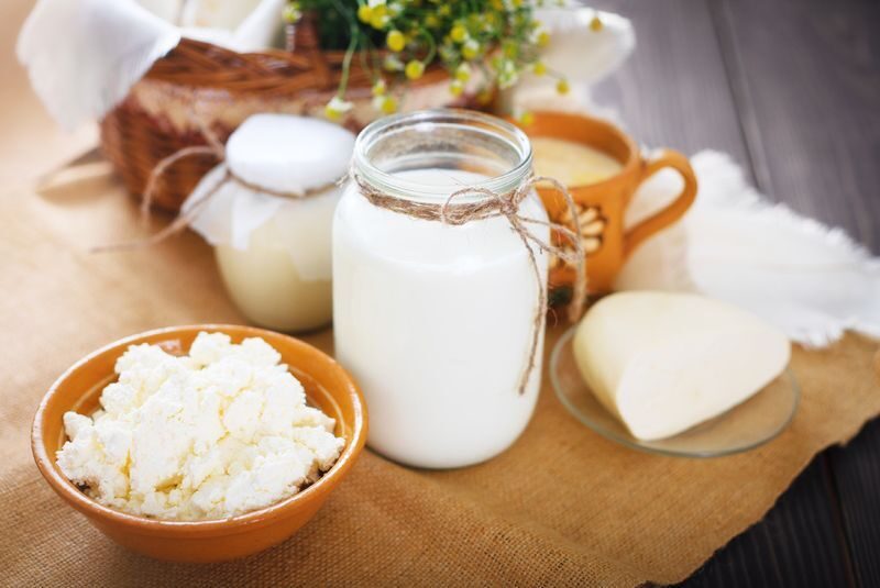Что приготовить из прокисшего молока: 7 рецептов кулинария,рецепты