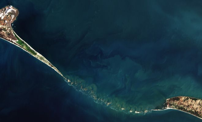 На дне Индийского океана есть структура, похожая на мост. Она была создана более 1 миллиона лет назад