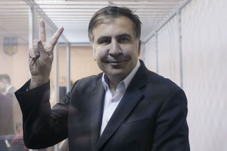 Саакашвили в суде.png
