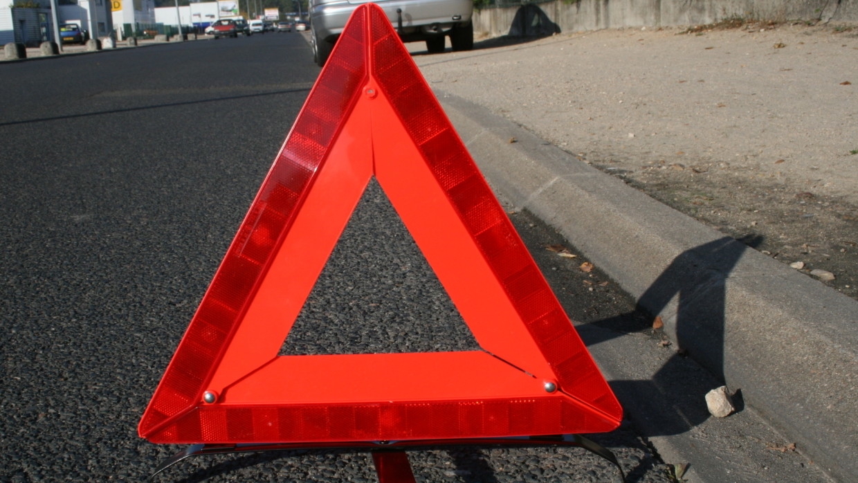 Семь человек пострадали в ДТП с участием микроавтобуса в Новосибирске