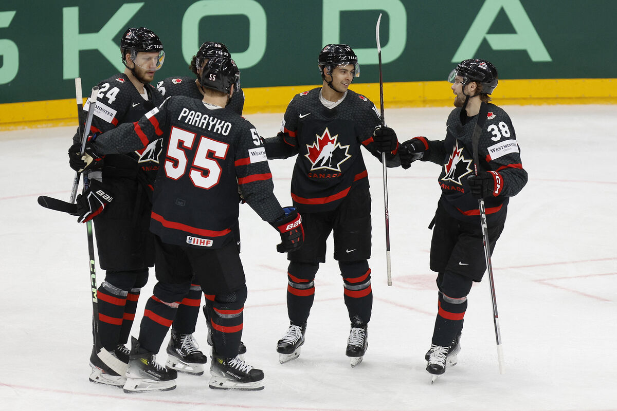 Сборная Канады уступила Швейцарии в полуфинале ЧМ-2024 по хоккею