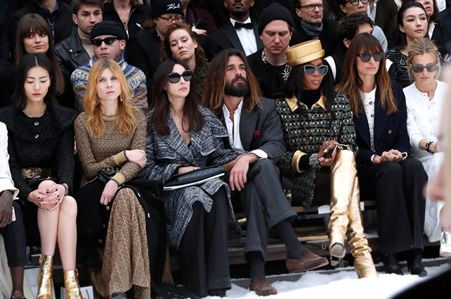 Моника Беллуччи впервые вышла в свет с новым бойфрендом Моника Беллуччи впервые вышла в свет с новым бойфрендом Звездные пары