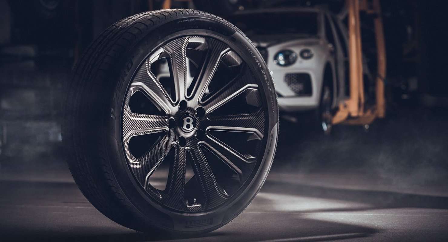 Bentley Bentayga получит 22-дюймовые колеса из углеродного волокна Автомобили
