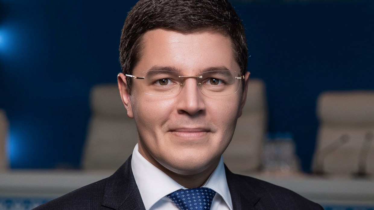 Губернатор ЯНАО поздравил работников флота с профессиональным праздником