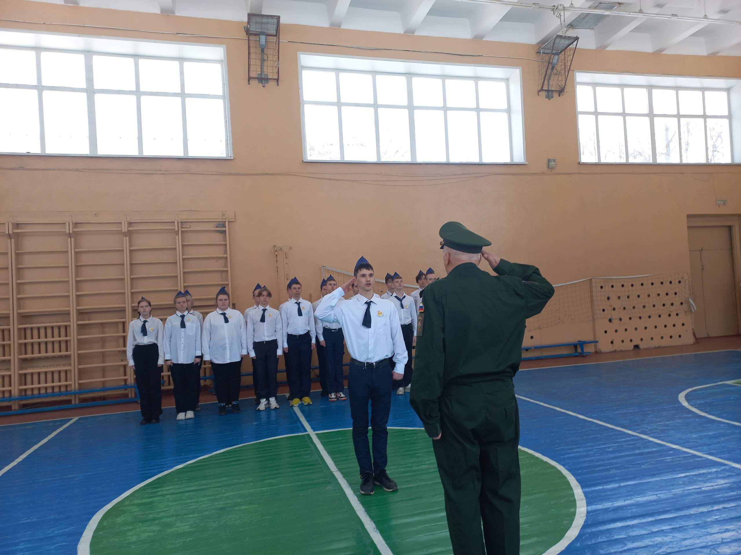 В Твери прошел смотр строя и песни на кубок имени В. И. Кузнецова