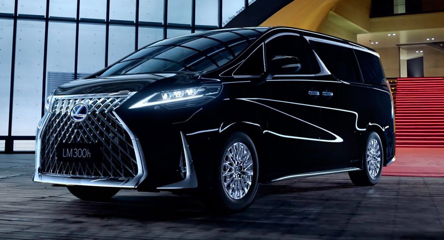 Роскошный минивэн Lexus LM — произведение современного искусства