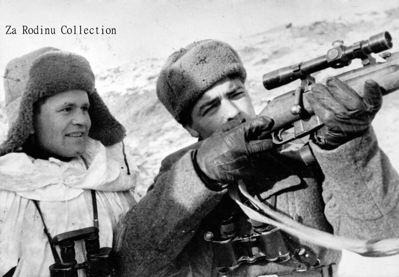 Снайпер Василий Зайцев: как флотский писарь стал героем Сталинграда Снайпер Василий Зайцев: как флотский писарь стал героем Сталинграда