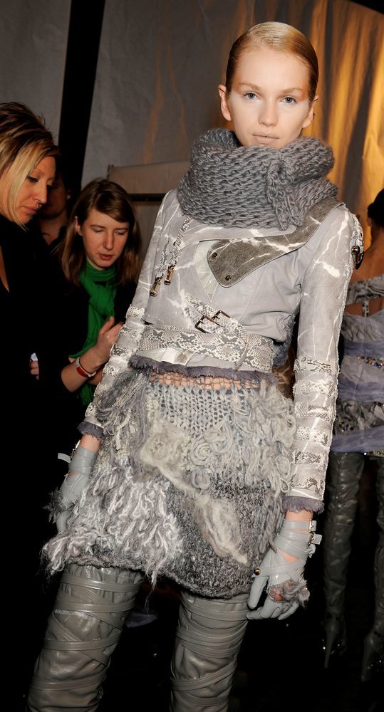 Снуд — откуда пошло? что это? как носить? что носят звезды? мода и красота,модные образы,модные тенденции,одежда и аксессуары