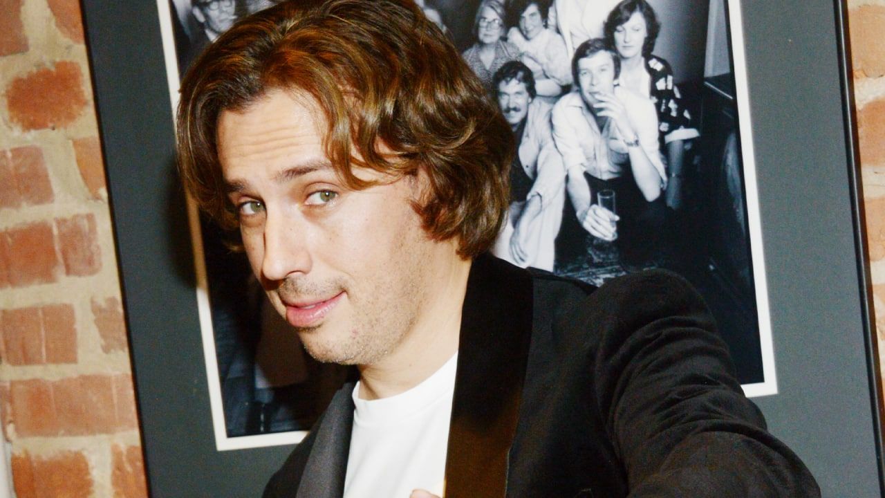 «Это не Пугачева!»: Максим Галкин проводит время в ресторане с пышнотелой блондинкой