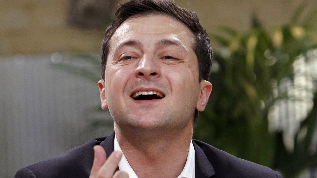 Американский канал перепутал фамилию «заискивающего перед США» Зеленского и Левински