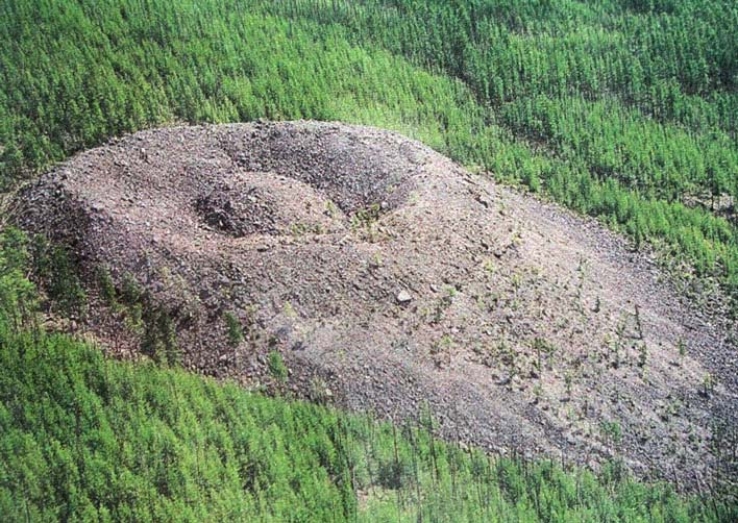 Патомский кратер: самое загадочное место в Сибири жизнь,загадки,история,мир,тайны,факты