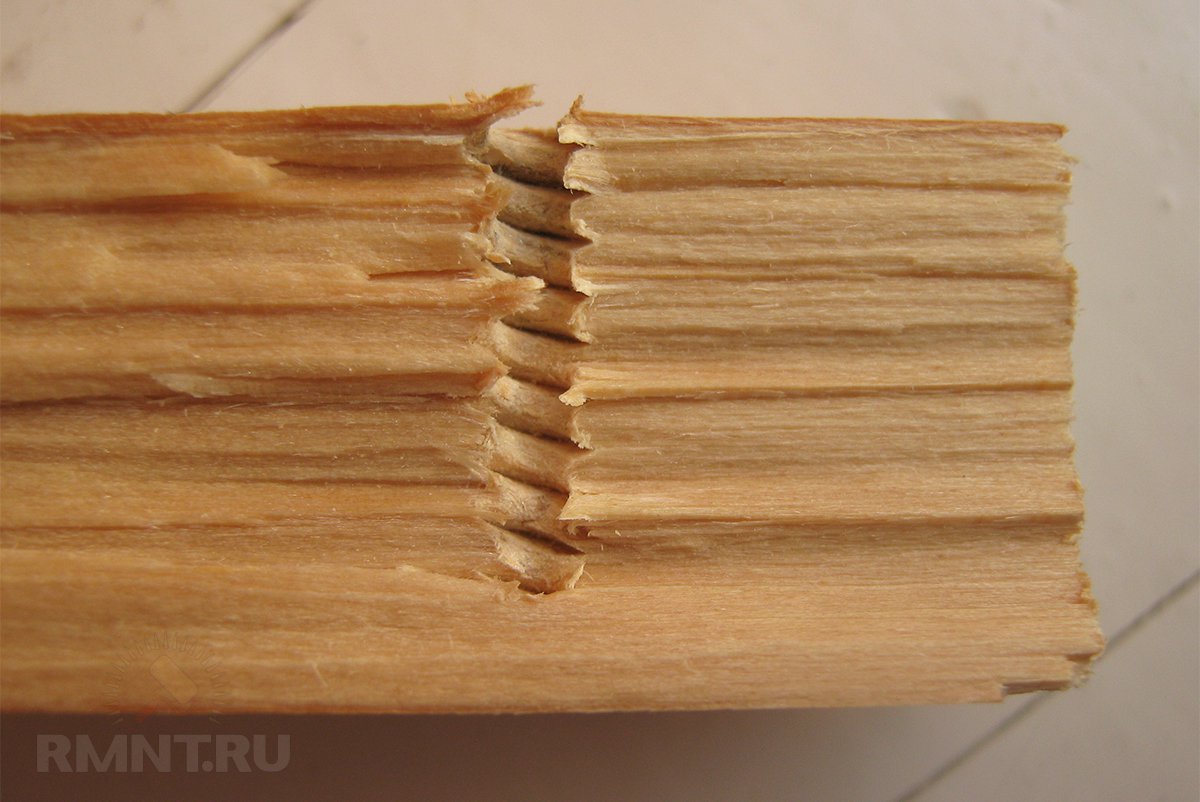 Внутренняя резьба в древесине, проделанная саморезом