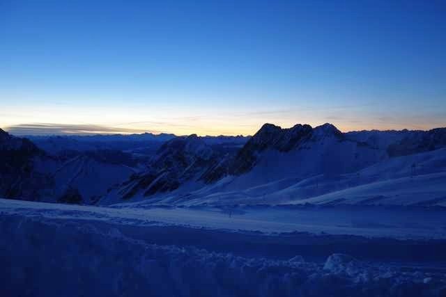 Иглу класса люкс на вершине горы Иглу класса люкс на вершине горы юмор