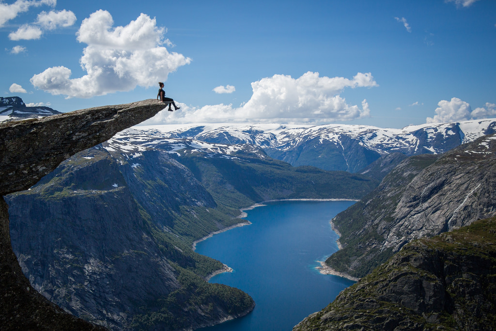 https://zielonamapa.pl/wp-content/uploads/flickr/trolltunga-norwegia-8.jpg