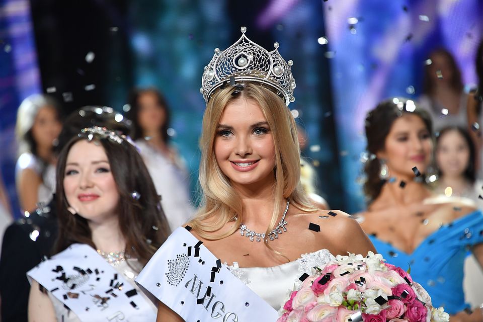 Картинки по запросу Мисс Россия — 2017 Полина Попова