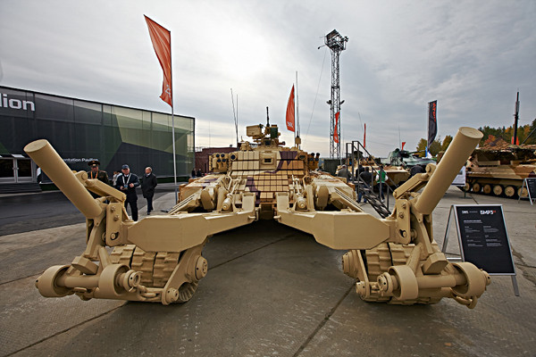 Фото. БМР-3М, боевая машина разминирования ARMS-EXPO.RU