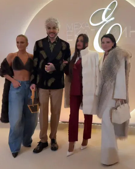 Виктория Шелягова, Филипп Киркоров, Мария Мельникова и Екатерина Акхузина