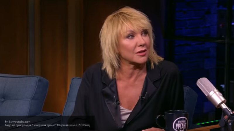 Сын Яковлевой шокировал поклонников снимками опухшего подбородка после удаления тату