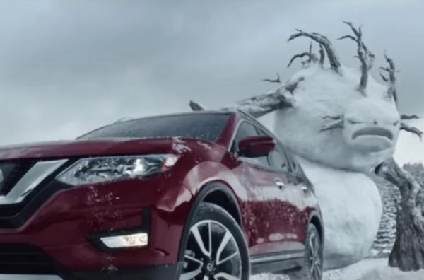 Nissan и зомби-снеговики