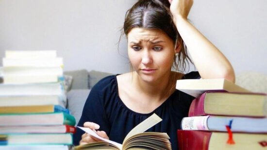 3 спутника бедности, из-за которых люди глупеют: уровень IQ падает на глазах