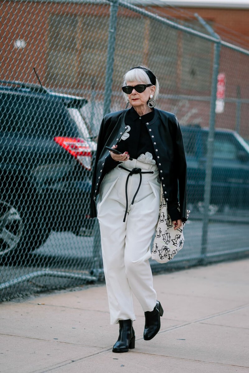 Какую обувь носят зарубежные пенсионерки? 7 наглядных примеров гардероб,мода и красота,модные тенденции,обувь