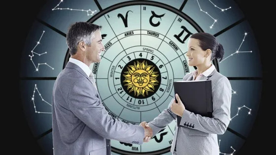 Какие четыре знака зодиака могут сменить работу этим летом