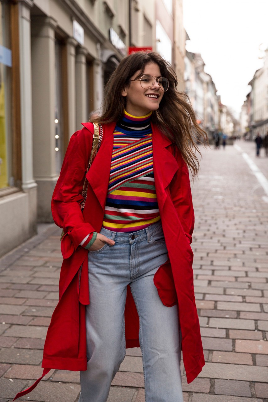 The-Fashion-Fraction-Michele-Kruesi-Swiss-Fashion-Blog-Best-Spring-Coats-Fashion-Blogger-Switzerland-Bally-Elipse-Bag-Golden-Diesel-Colorful-Sweater-Red-Coat-8