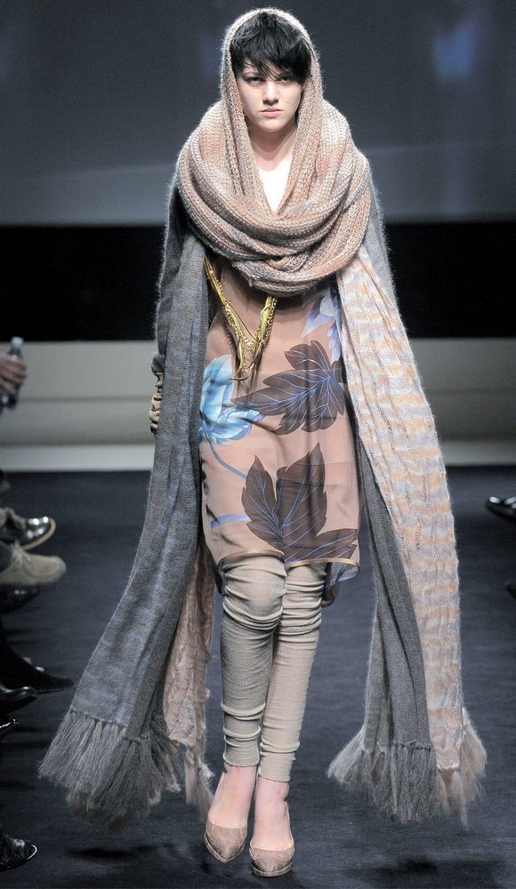 Снуд — откуда пошло? что это? как носить? что носят звезды? мода и красота,модные образы,модные тенденции,одежда и аксессуары