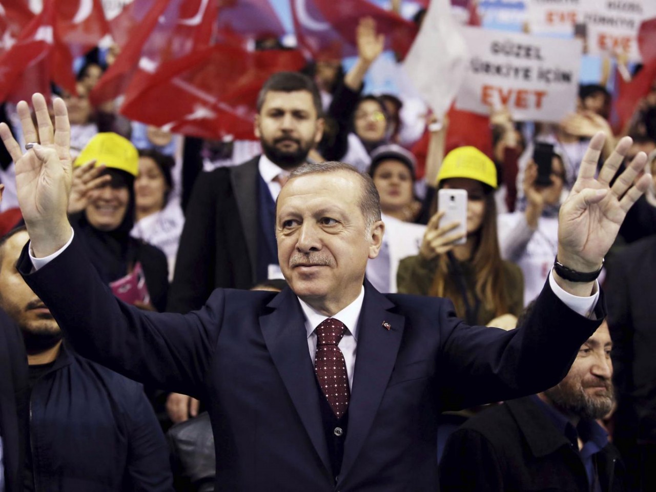 Президент Турции назвал страну хранительницей мира и свободы