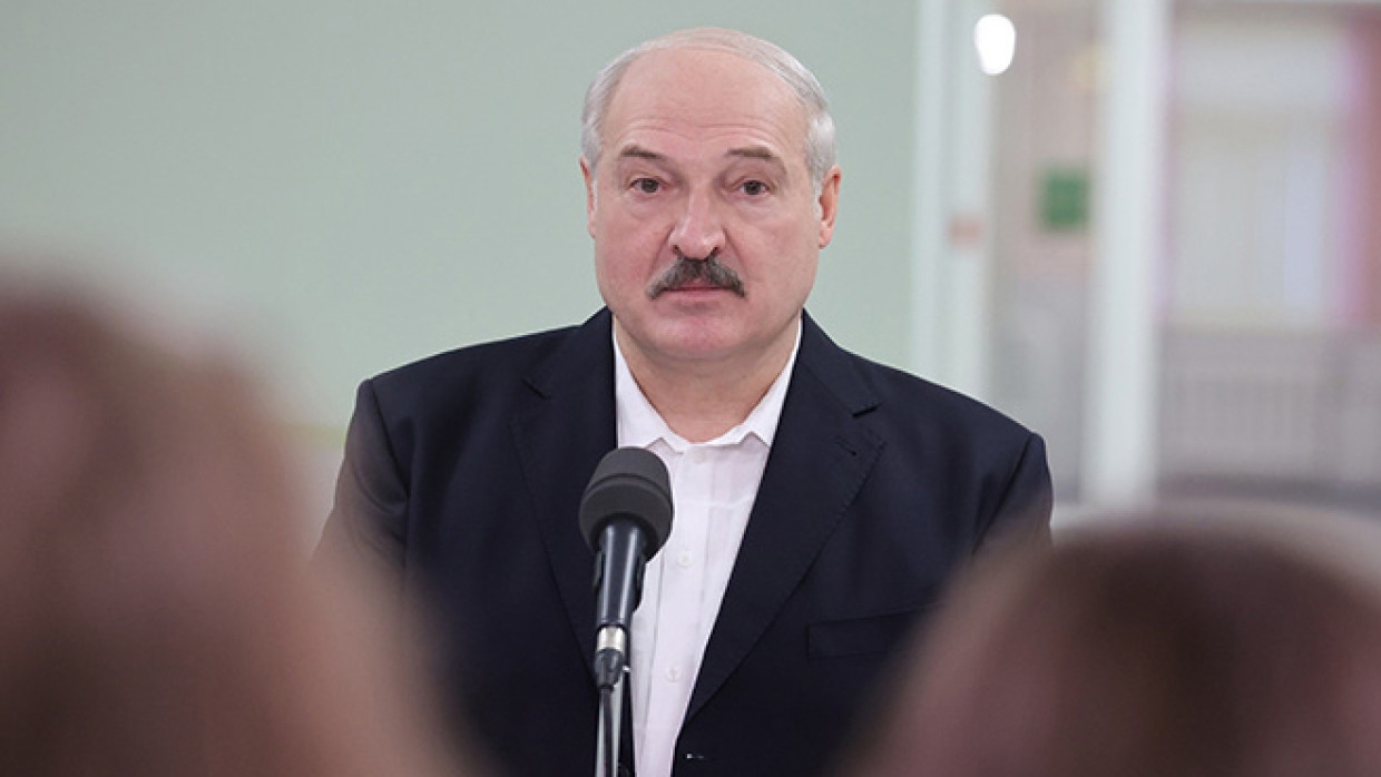 Президент Белоруссии заявил о начале террористической атаки на республику Политика
