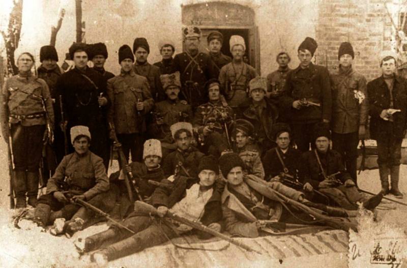 Победы и трагедия батьки. Сто тридцать лет Нестору Махно Победы и трагедия батьки. Сто тридцать лет Нестору Махно