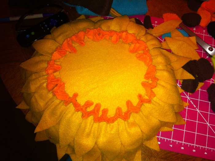 Подсолнухи из кукурузных листьев с кофейными зернами, Подсолнухи из кукурузных листьев с кофейными зернами, сделай сам,Хенд мейд,цветы из фетра