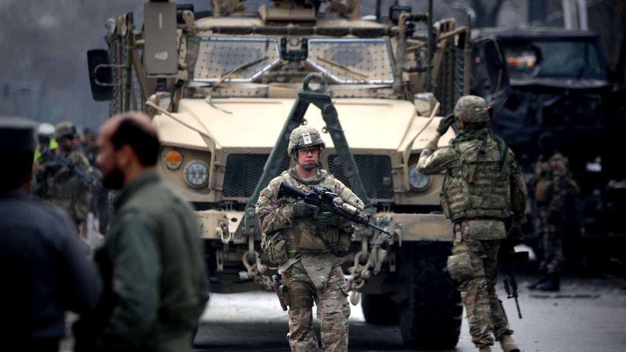 Американские СМИ сообщили о подготовке плана эвакуации посольства США в Кабуле Армия