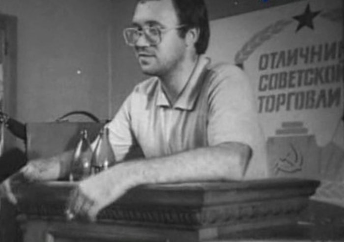 Вот кто автор песен «Наутилуса» 90,группа