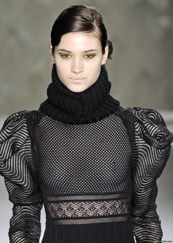 Снуд — откуда пошло? что это? как носить? что носят звезды? мода и красота,модные образы,модные тенденции,одежда и аксессуары