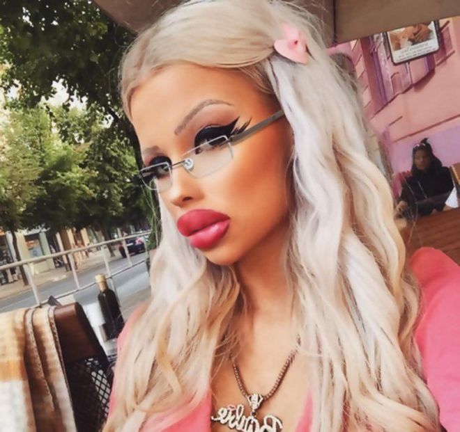 Страшная сила - 10 современных красотуль,  для которых слово «слишком» не существует Женщины,красота,фотографии