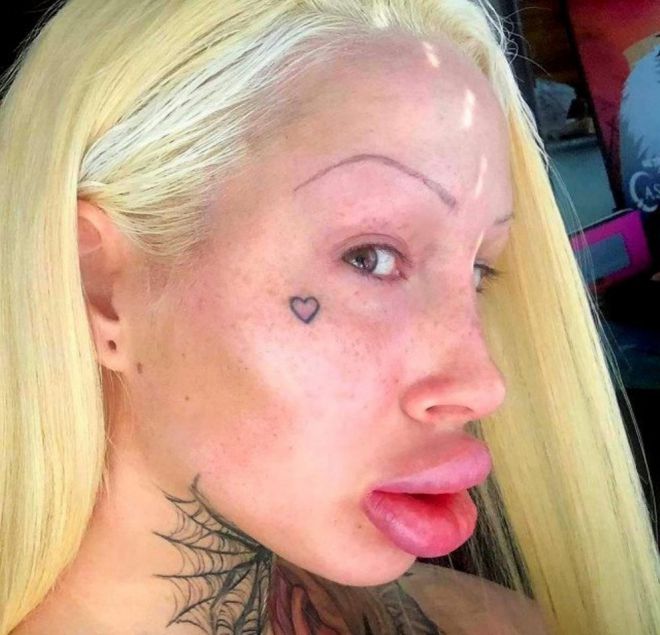 Страшная сила - 10 современных красотуль,  для которых слово «слишком» не существует Женщины,красота,фотографии