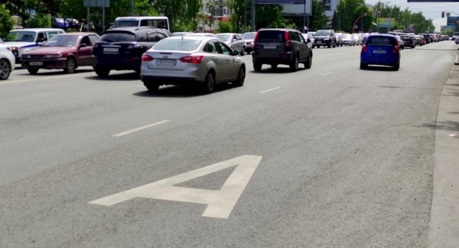 Можно ли автомобилисту останавливаться на автобусной остановке? Можно ли автомобилисту останавливаться на автобусной остановке? ПДД