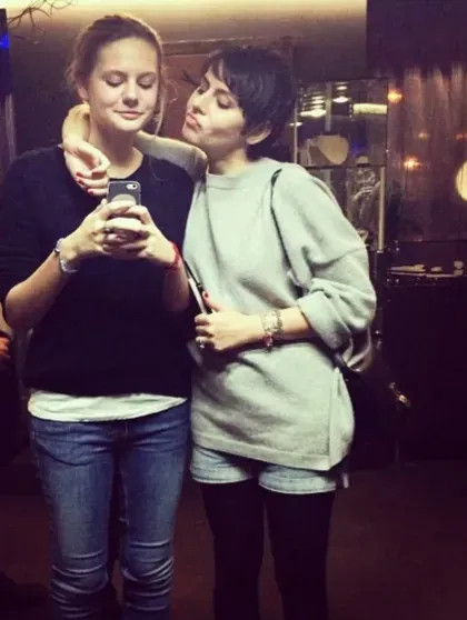 Оксана Лаврентьева показала архивные фото с дочерью в честь её 28-летия Лаврентьева, дочерью, АлинойОксана, Алина, Оксана, матерью, родила, АлинойАлина, ЛаврентьеваПак, ЛаврентьеваПакОксана, замужем, 47летняя, правления, председателя, Костин, заместителем, Антоном, Андрей, глава, оказался