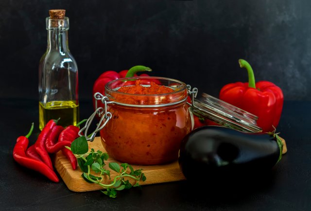 Ткемали, краснодарский, суго, айвар и другие популярные рецепты соусов на зиму заготовки,рецепты,соусы