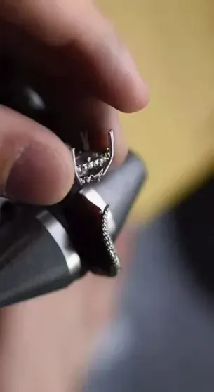 Имеет одну особенность: помолвочное кольцо первой ракетки мира Арины Соболенко оценили почти в 1 млн долларов amazon (амазон),instagram (инстаграм),социальная сеть,isa grutman jewelry,masina diamonds,Арина Соболенко,георгиос франгулис,джефф безоса,изабела грутман,Криштиану Роналду,растин ясаволян