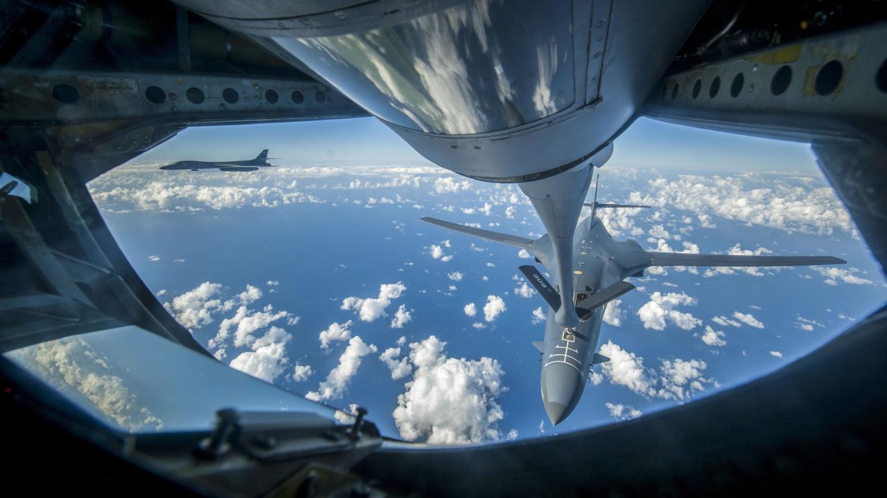Им плохо, а нам хорошо: американский бомбардировщик-рекордсмен B-1B «Лансер» на грани вымирания ввс