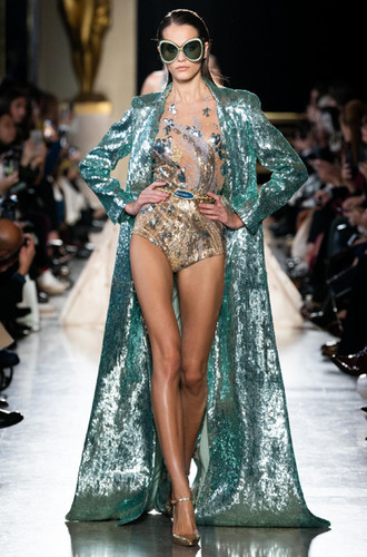 Elie Saab Haute Couture весна-лето 2019 - гламур и паетки торжествуют Elie Saab Haute Couture весна-лето 2019 - гламур и паетки торжествуют коллекции