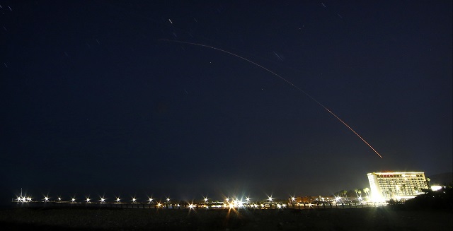 Фото. Невооруженная баллистическая ракета Minuteman III во время эксплуатационного испытания © GENE BLEVINS | GLOBALLOOKPRESS.COM