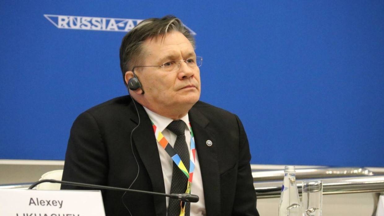 Глава Росатома Лихачев объяснил причину затора 20 судов в Арктике