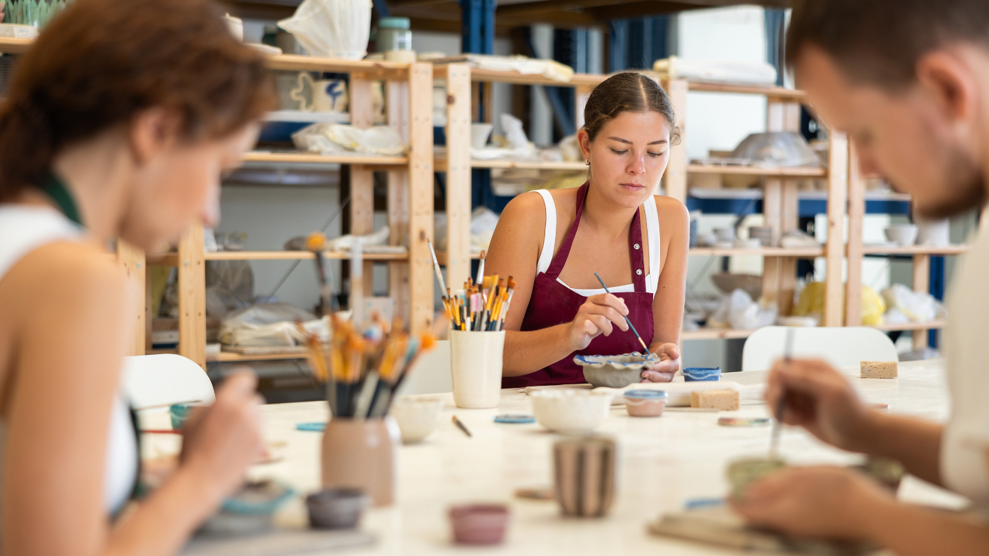 Топ-10 необычных достопримечательностей Санкт-Петербурга можно, работы, находится, здесь, церковь, пространство, проводят, экскурсию, Святой, «Севкабель, скалодром, «Дацан, внутри, экскурсии, нужно, сайте, Битлз, этого, увидеть, Джона