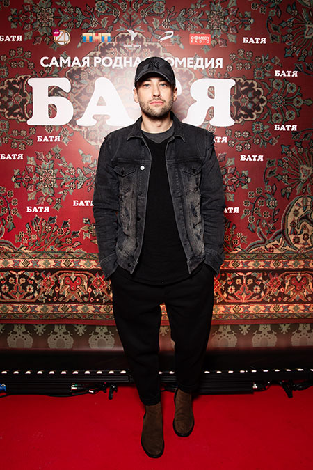 Владимир Вдовиченков, Елена Лядова, Юлия Савичева, Дмитрий Шепелев и другие на премьере фильма "Батя" Кино,Кино