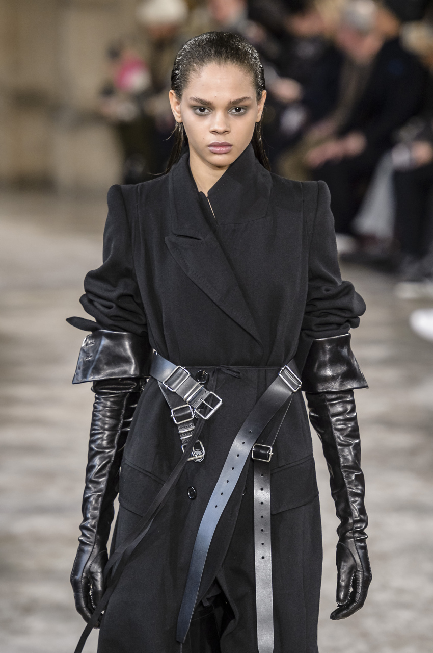 Ann Demeulemeester осень-зима 2018