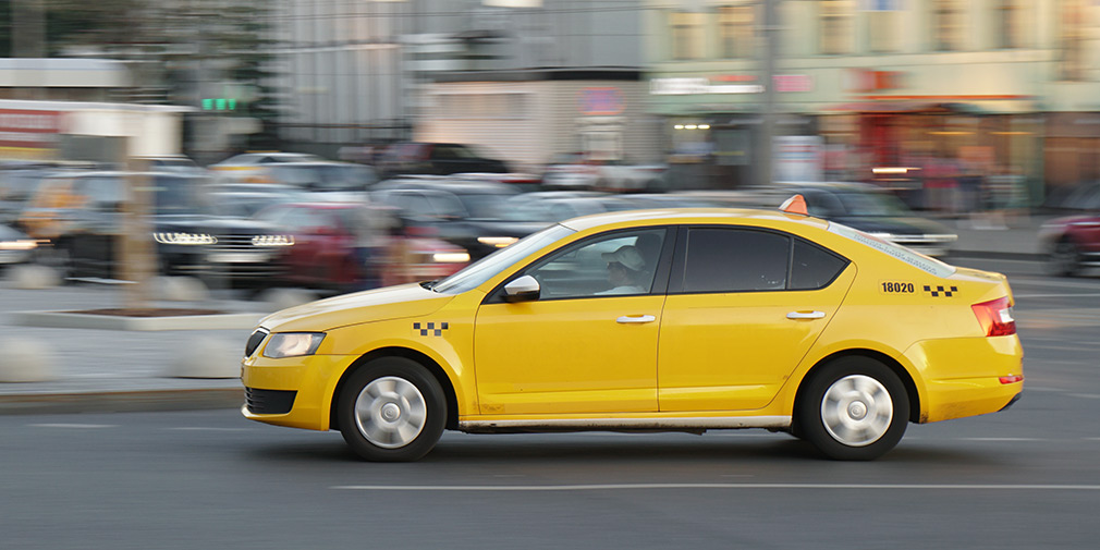 Центр Москвы оставят без такси. Новый запрет уже тестируют Центр Москвы оставят без такси. Новый запрет уже тестируют аварии,авто,автомобиль,автоновости,машины,НОВОСТИ,происшествия,Россия