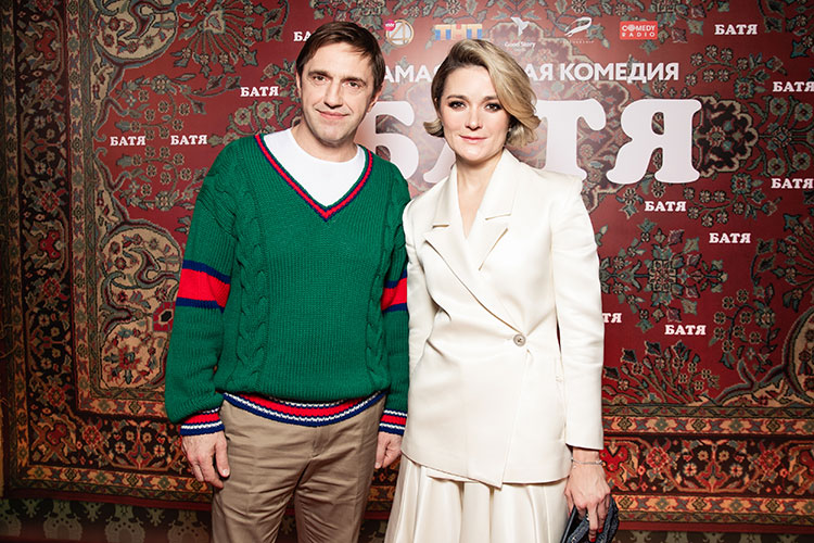 Владимир Вдовиченков, Елена Лядова, Юлия Савичева, Дмитрий Шепелев и другие на премьере фильма "Батя" Кино,Кино